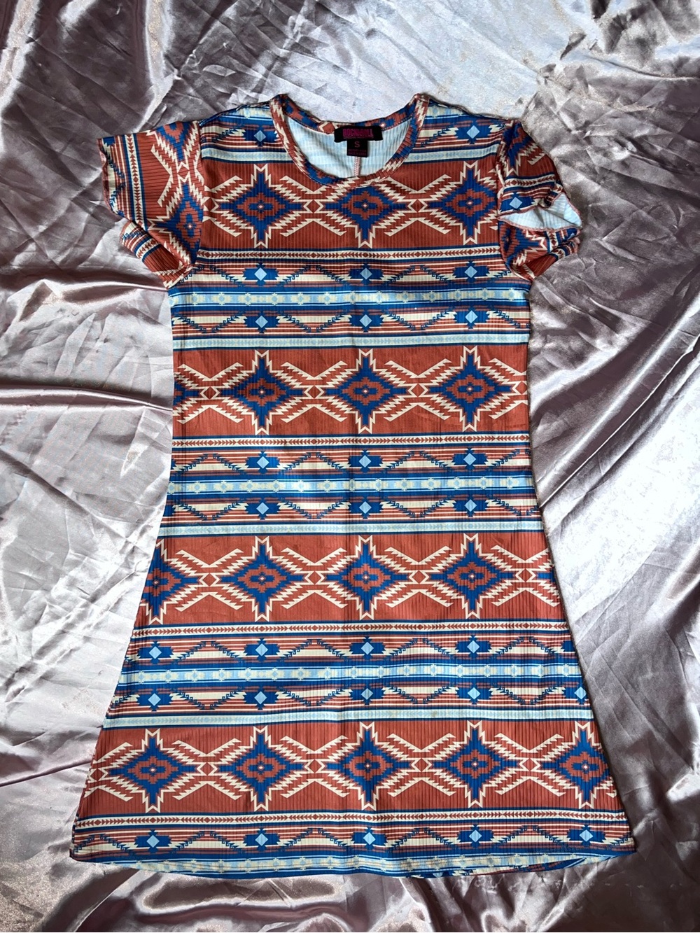 Casual Aztec Print Mini Dress in Rust and Blue